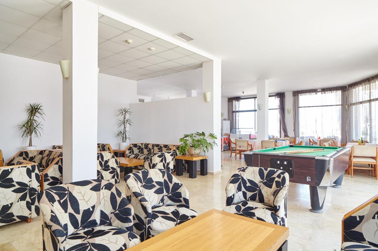 Apartamentos Ses Savines San Antonio  Eksteriør bilde